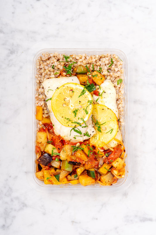 Merlu au four, sarrasin & ratatouille