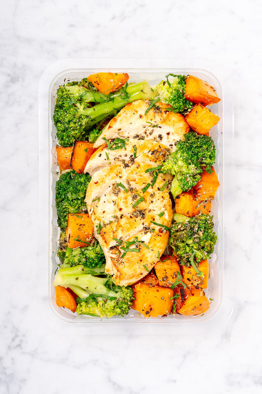 Poulet rôti, patate douce & brocolis sautés